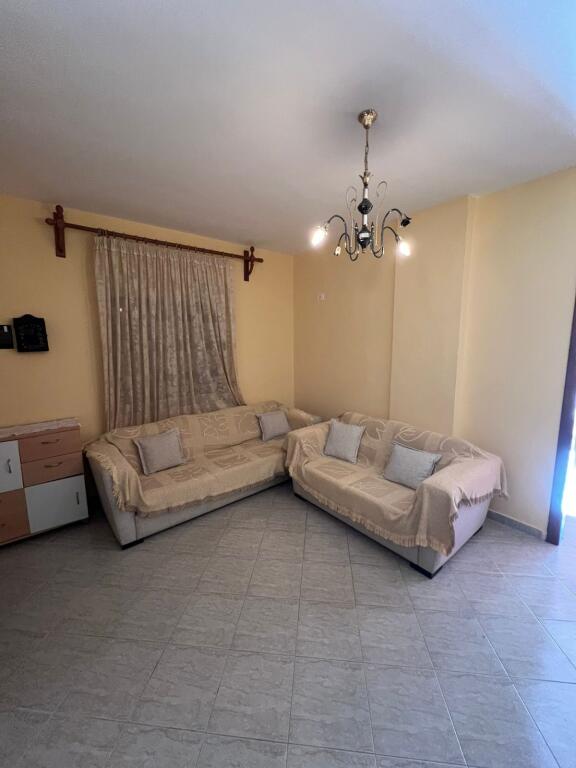 🏡✨ Super Apartment 1+1 for Rent – Shkëmbi i Kavajës (Long Term)
