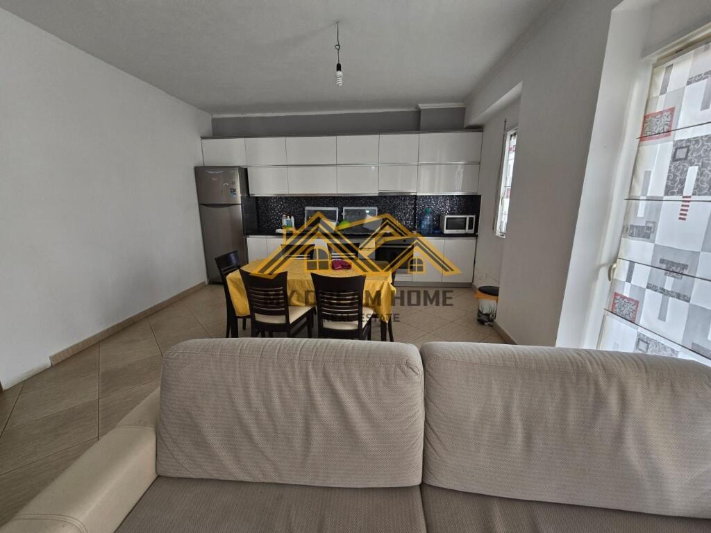 SHITET SUPER APARTAMENT ME PAMJE DETI NE DURRES!!!