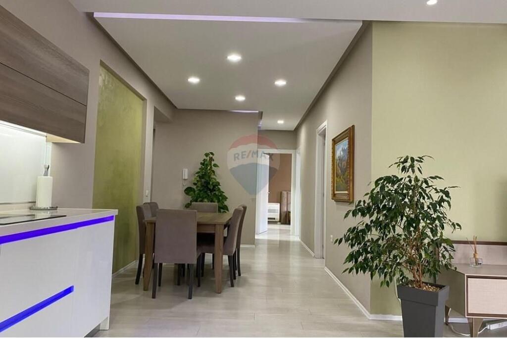 Apartment 3+1+2+for rent at the Dry Lake!
