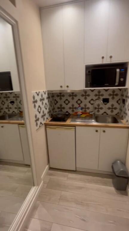 2 Apartments for sale at the 9th floor