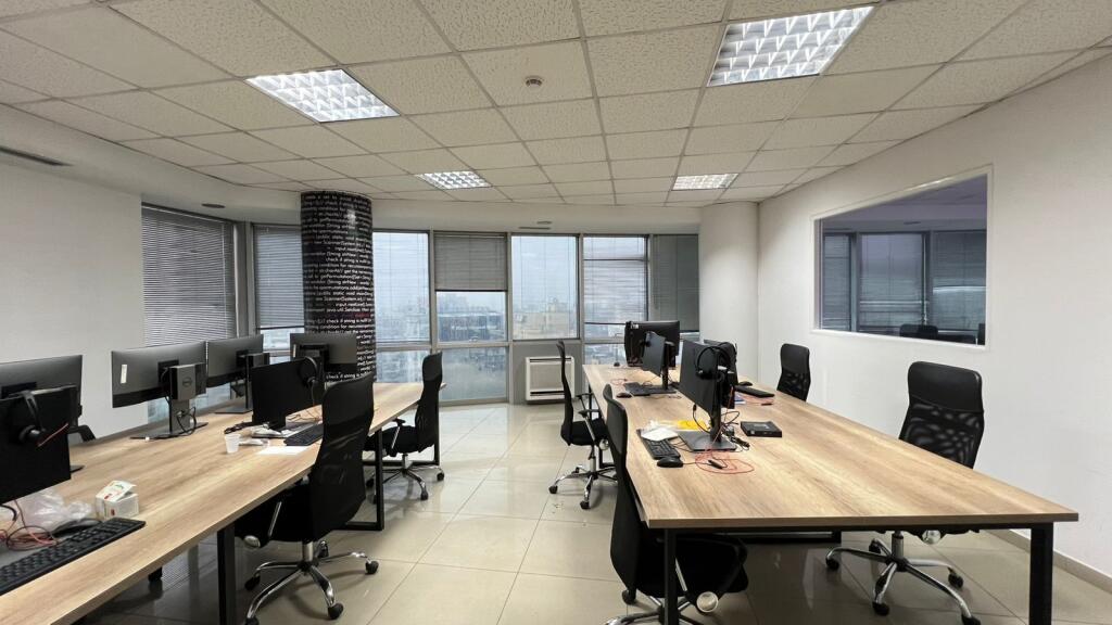 Office space for rent at Selvia!