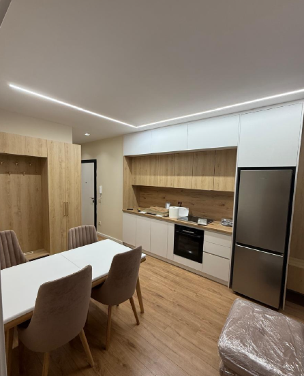 Jepet me Qira Apartament 2+1 – Mine Peza, Golden Tower