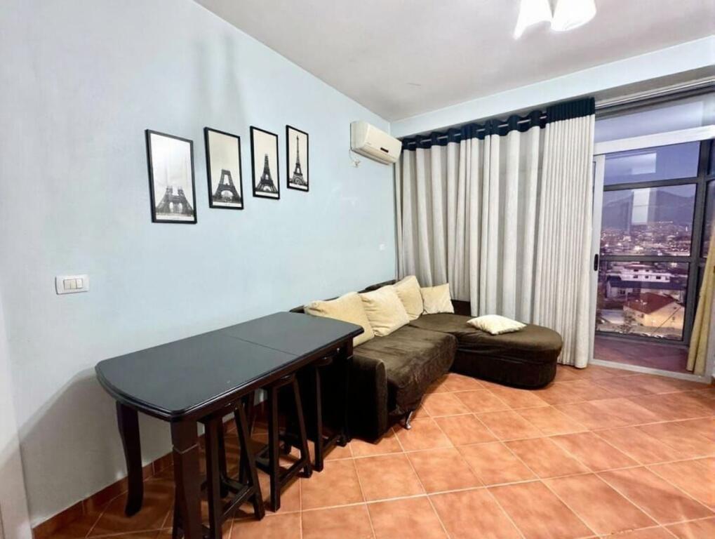 Apartament me qera 2+1 - 📍Astir