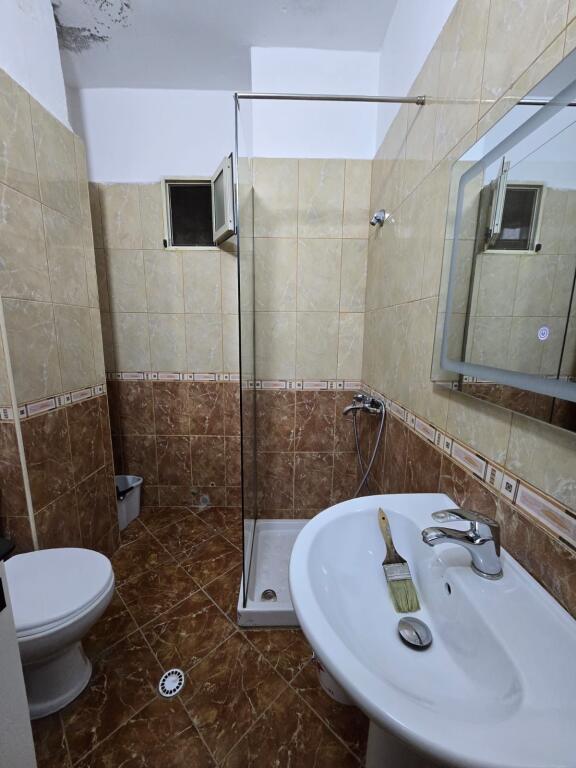 Apartment 1+1, Astir!