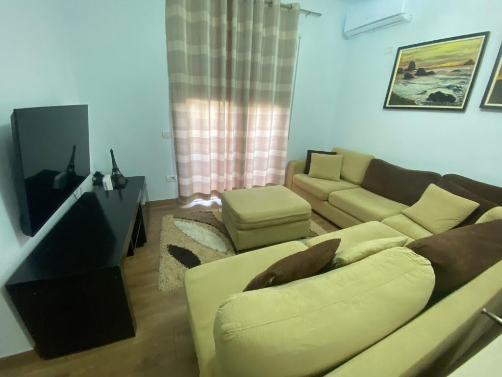2+1, furnished in the halili complex, selvia 650 euro
