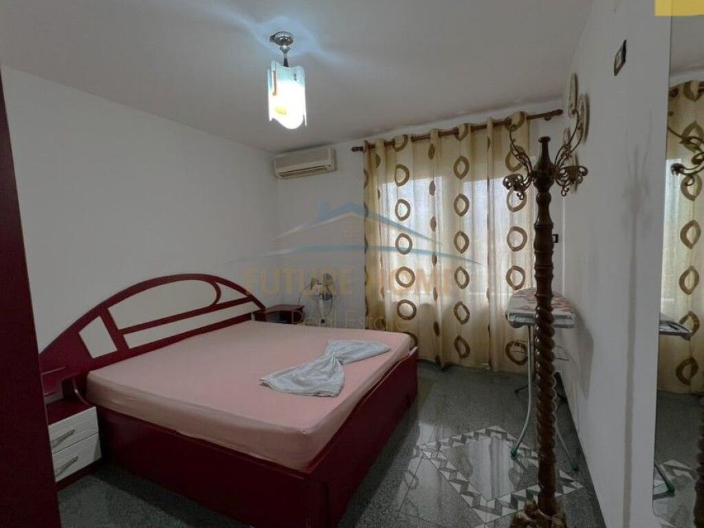 Affitto, Appartamento 3+1+2, Laprake, Tirana.