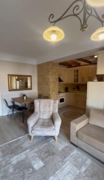 2 Apartments for sale at the 9th floor