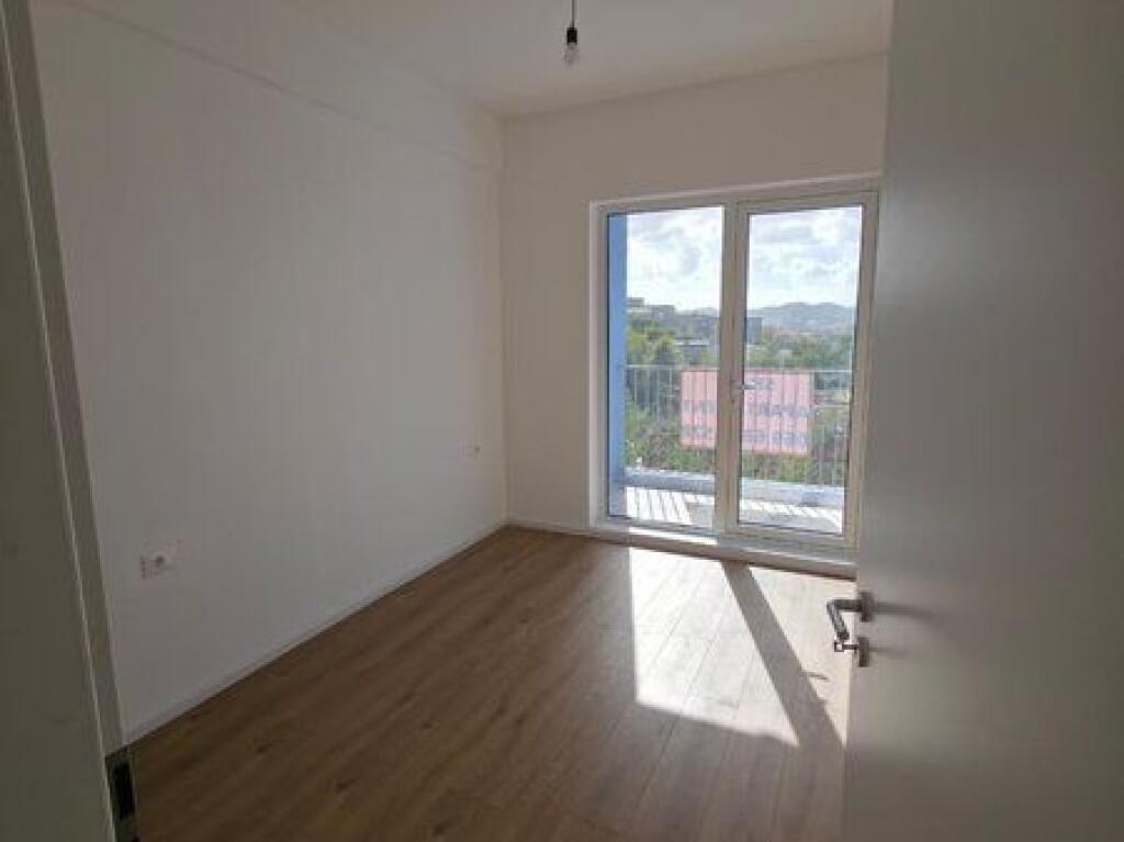 In vendita, Appartamento, 1+1, Fresku, Tirane