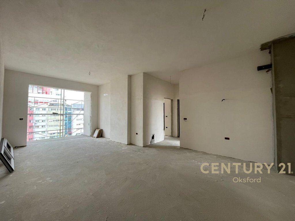 APARTMENT 2+1+2+PARKING SPOT, NEAR THE FORMER AVIATION FIELD FOR SALE