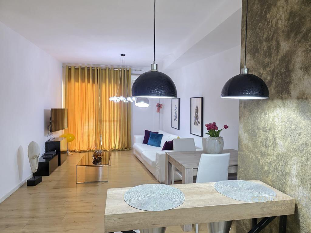 APARTAMENT 2+1+POST PARKIMI PRANE REZIDENCES MAGNET !