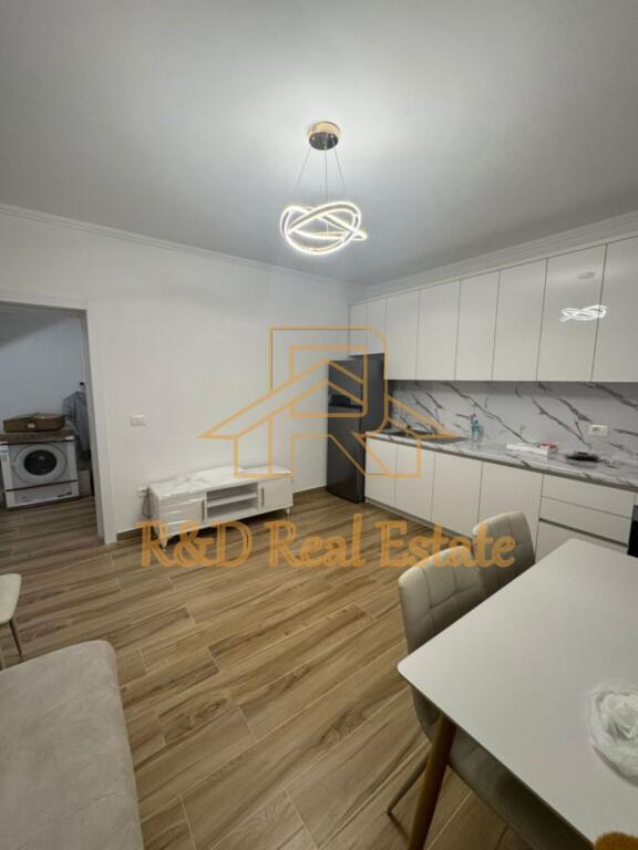 🏡 Appartamenti 1+1 in affitto in una villa su 3 piani (Villa nuova)
