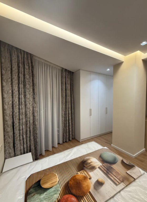 Jepet me Qira Apartament 2+1 – Mine Peza, Golden Tower