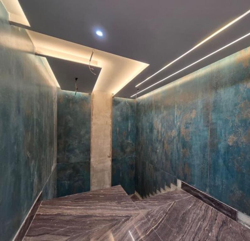 🌟 Jepet me Qira – Zyrë Open Space 136 m², Rruga e Kosovareve