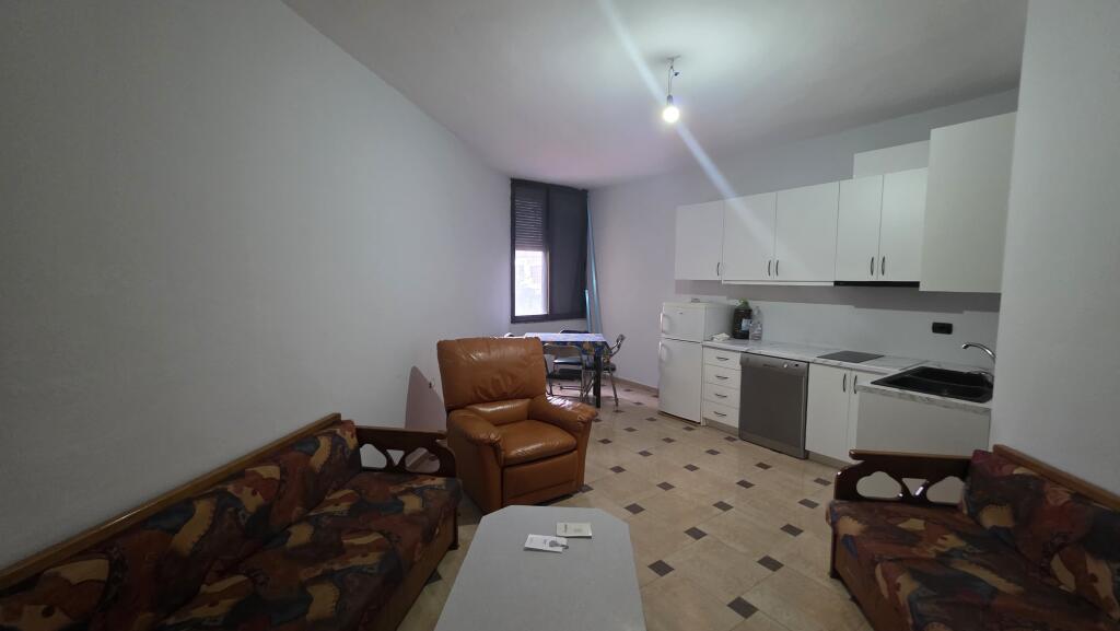 For rent apartment 2+1+2 bathrooms near the Municipality Overpass