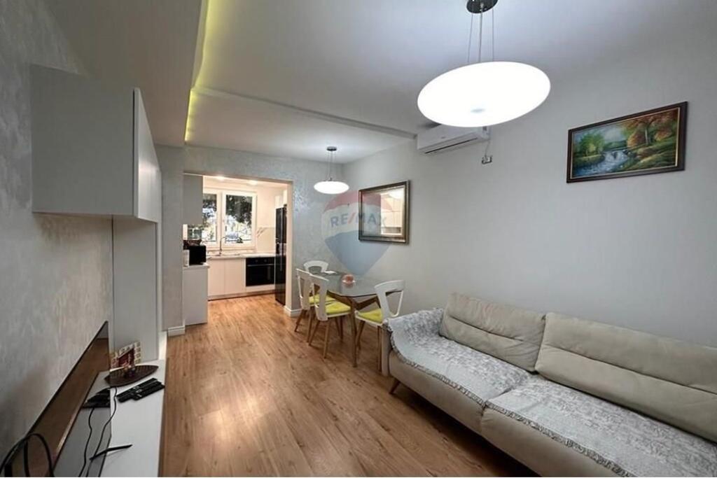 Villa +Unit for sale