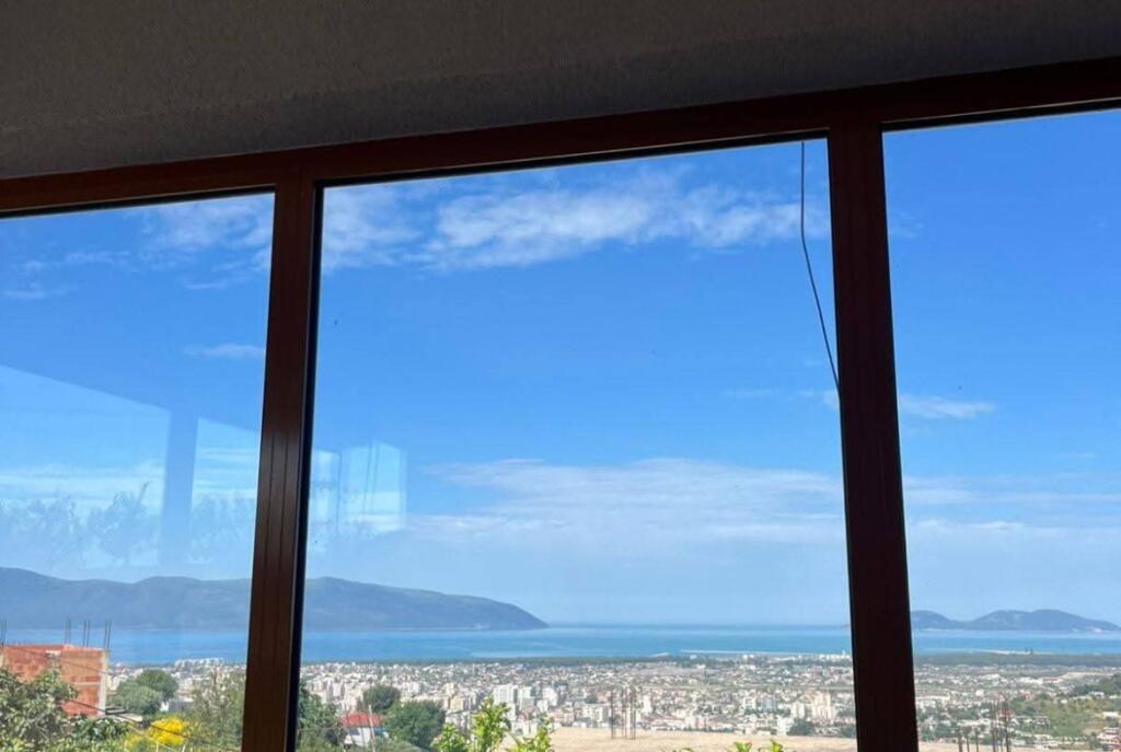A Vlora, Casa Privata In Vendita Con Vista Mare! 130.000€