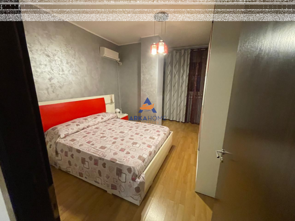 AFFITTASI APPARTAMENTO 2+1+ BALCONE "RRUGA QEMAL STAFA , ISH PROFARMA" 700 EURO