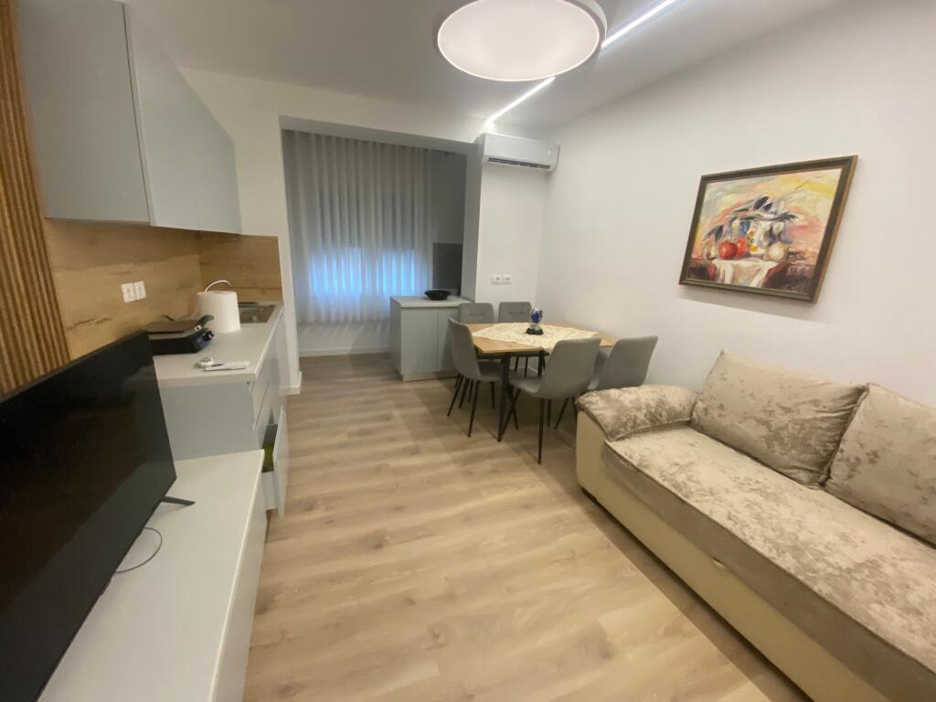 1+1,furnished at the former drr restaurant,price 500 thousand leke
