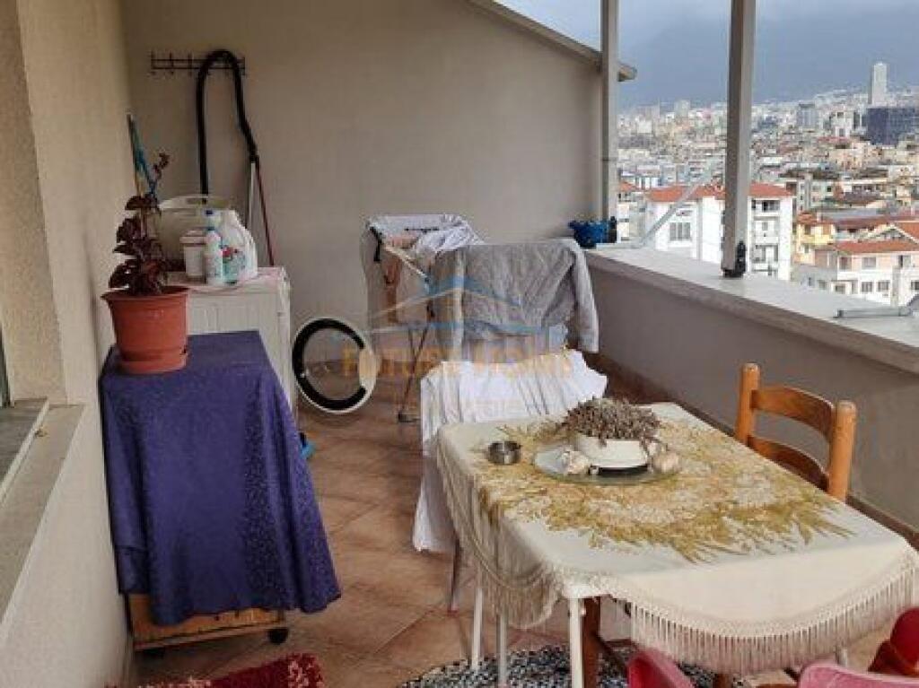 Shitet, Apartament 2+1, Kodra e Diellit, Tiranë
