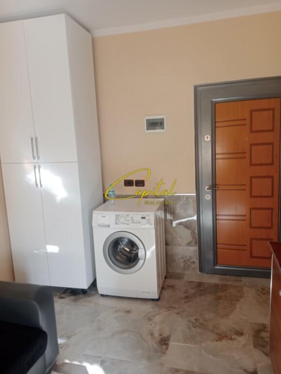 STUDIO FOR RENT 30 M2 MYSLYM SHYRI 420 EURO