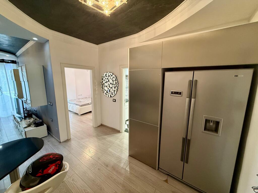 📣 SUPER RENT Apartment 1+1 With Balcony 📍 Near the Municipality Underpass 🛣️ "Shkelqim Fusha" Street ✨  🏢 New Building 🪜 2nd Floor (Residential, No Elevator) 🛋️ Furnished with Modern Conditions  💶 Price 600 Euro