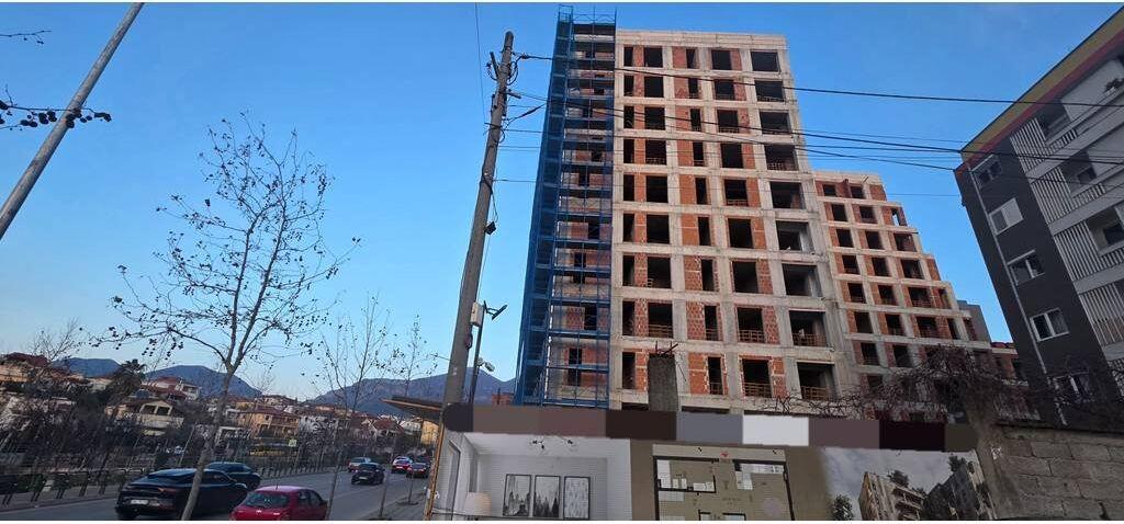 2+1 apartment for sale on Blv. "Bajram Curri", near the New Maternity, Tirana
