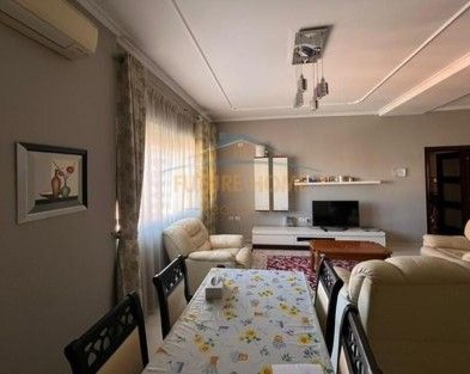 Affitto, Appartamento 2+1+2, Viale "Gjergj Fishta", Tirana.!
