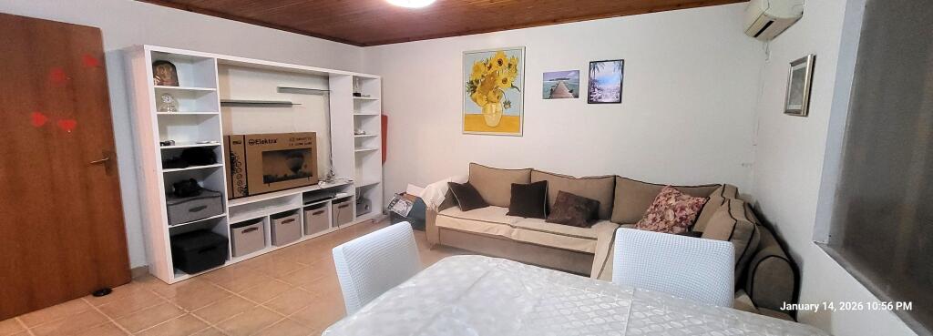 Tirane, apartment for rent, 3rd floor, 40,000 lek fully furnished negotiable (Rr. Halit Bega) near QSUT or United School or Bajram Curri School.