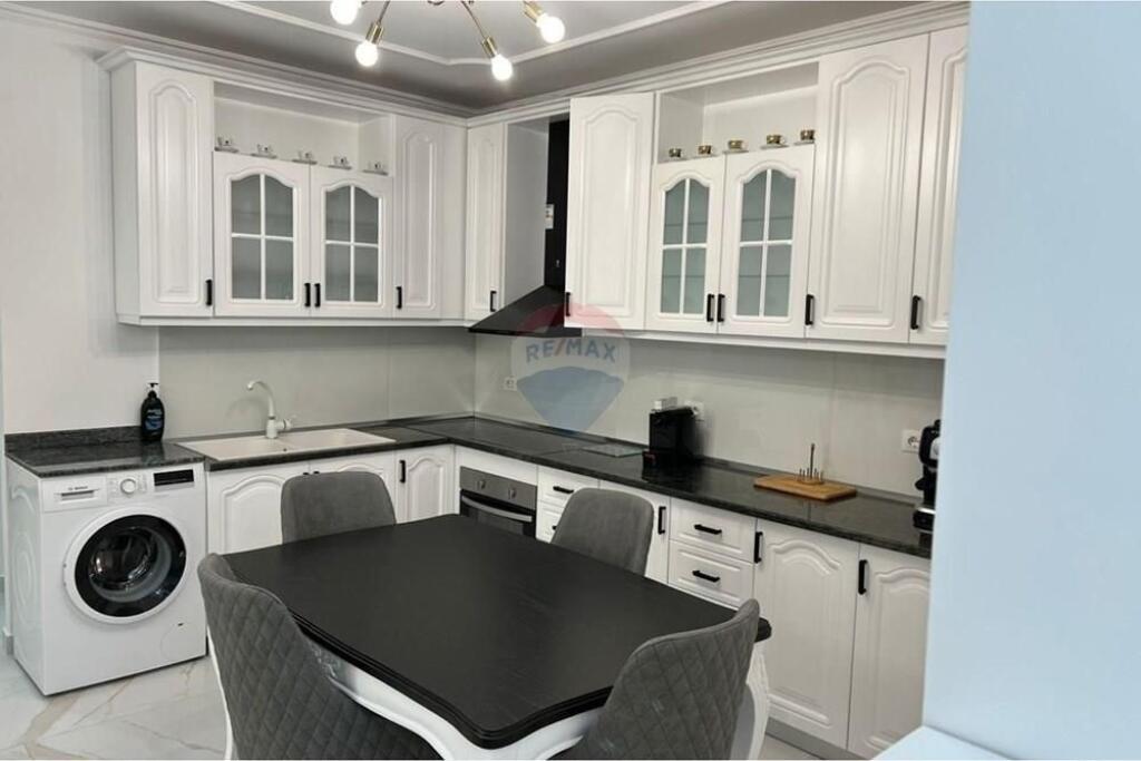 QIRA APARTAMENT