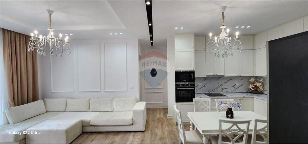 Super Apartament Luksoz me Qira te Air Albania!