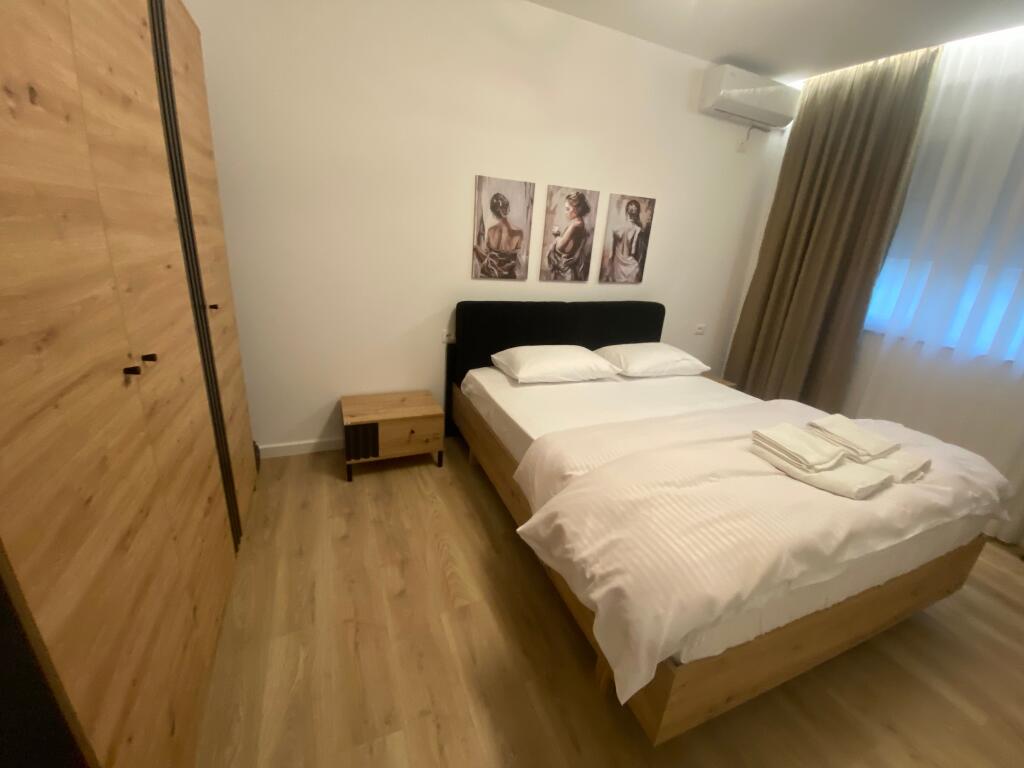 1+1,furnished at the former drr restaurant,price 500 thousand leke