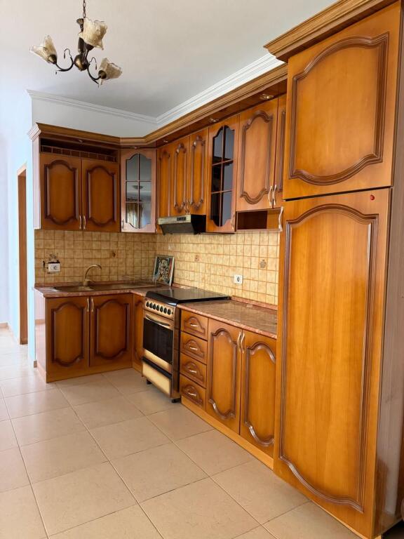 Qera, Apartament 2+1+2 tek Selvia, Pallati i Observatorit, Tirane.