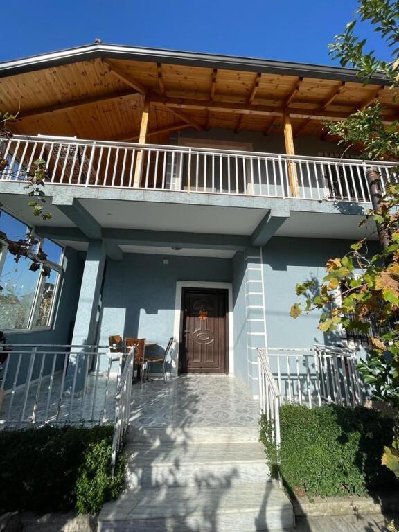 Casa in affitto sull'autostrada Tirana Durazzo km5