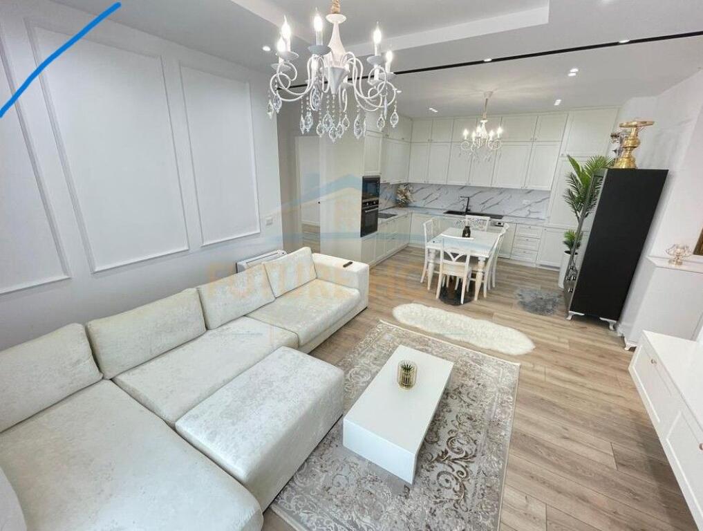 Qira, Apartament 2+1+Post Parkimi, afer me Stadiumin Air Albania, Tirane.