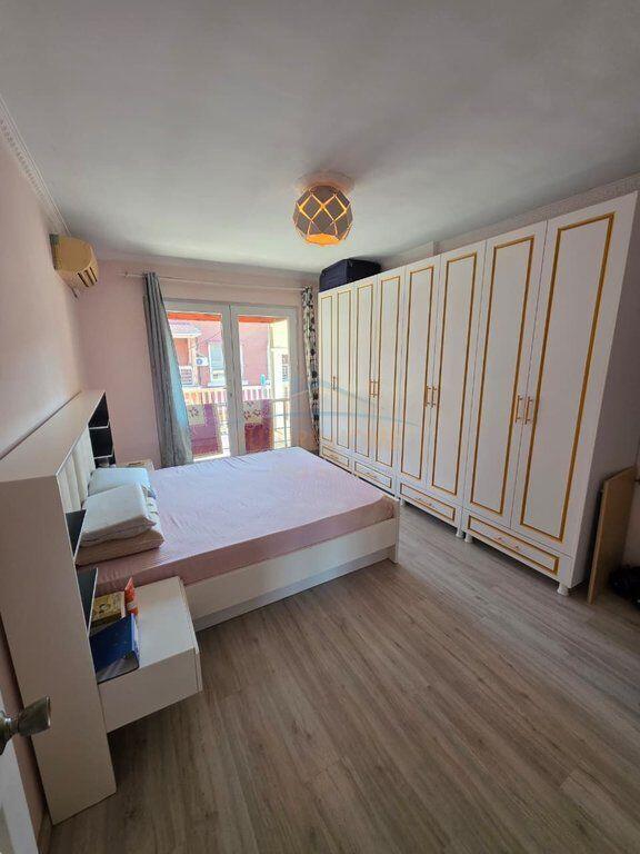 Duplex in vendita 3+1+3+Veranda, , Blloku, Gintash, Tirane.