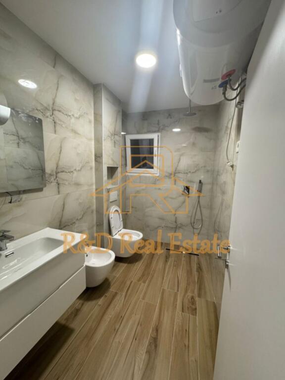 🏡 Appartamenti 1+1 in affitto in una villa su 3 piani (Villa nuova)
