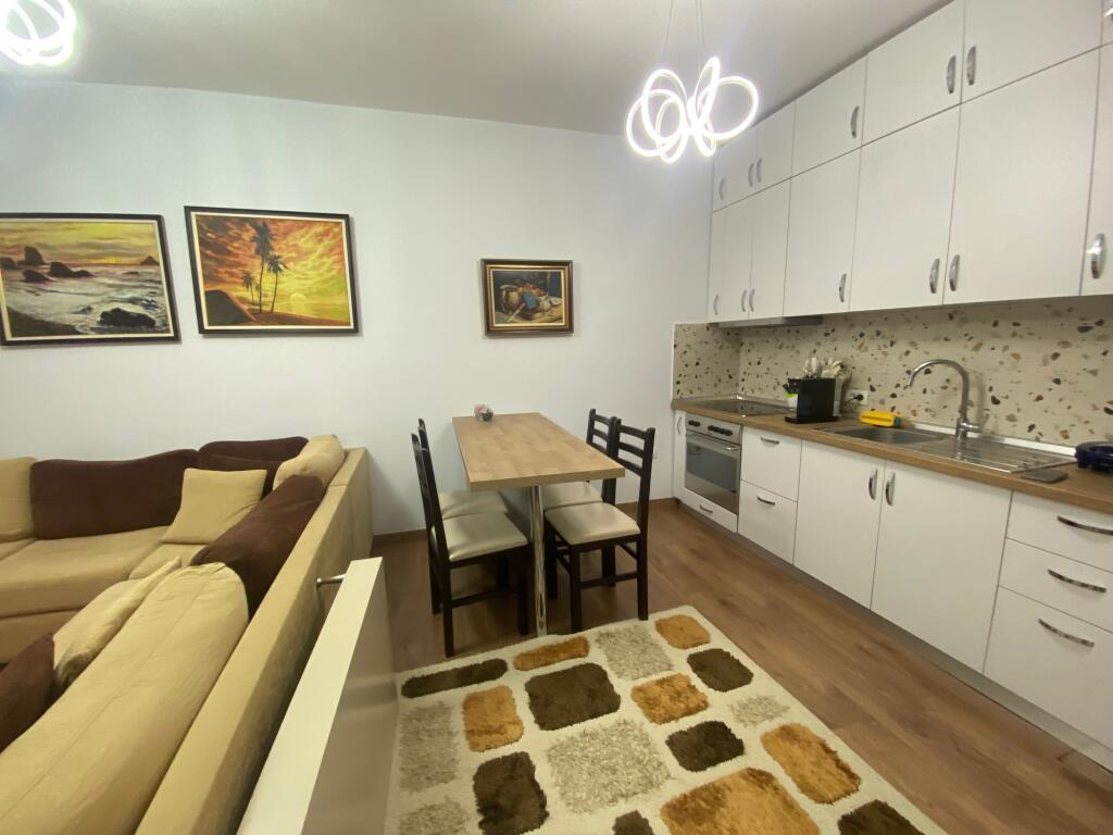 2+1, furnished in the halili complex, selvia 650 euro
