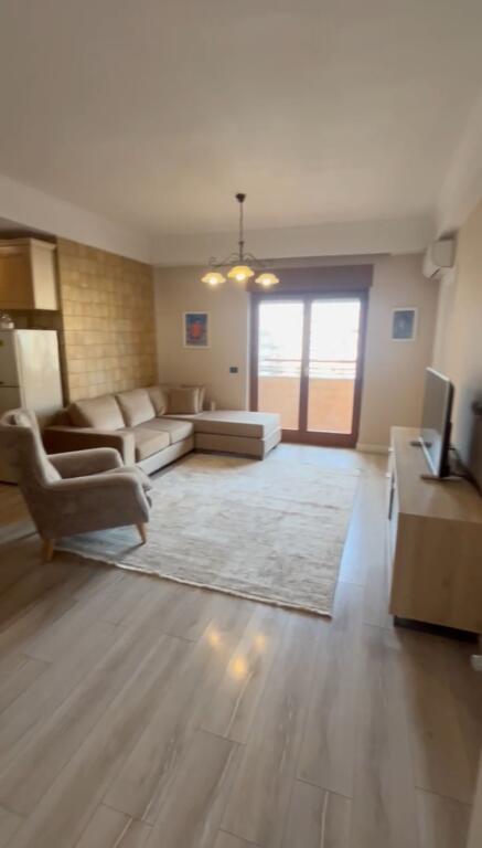 2 Apartments for sale at the 9th floor