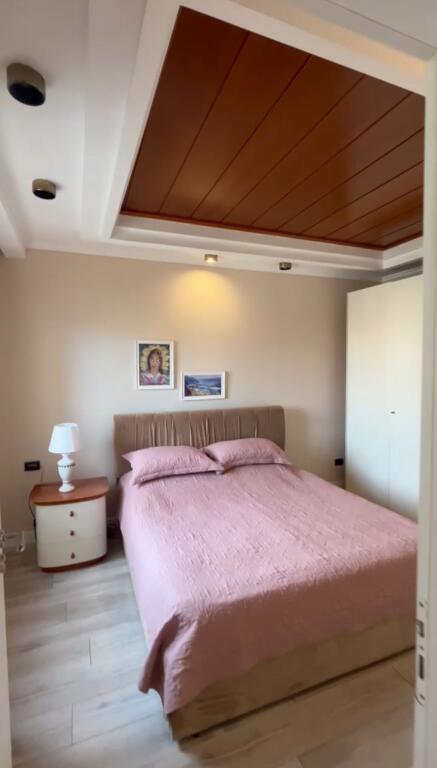 2 Apartments for sale at the 9th floor