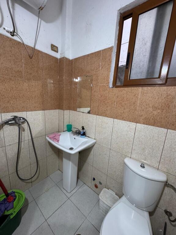 !!!Primo Piano di una Casa Privata in Affitto – Don Bosko (Moschea)!!!