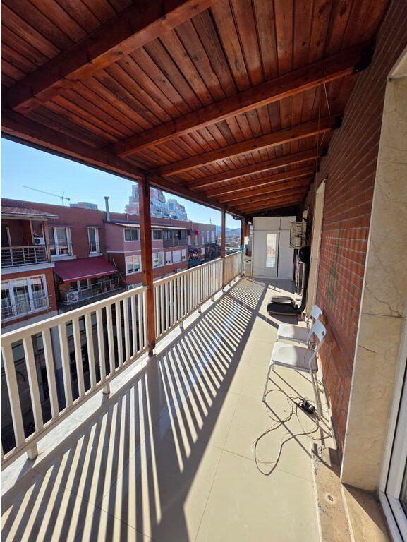 Duplex in vendita 3+1+3+Veranda, , Blloku, Gintash, Tirane.