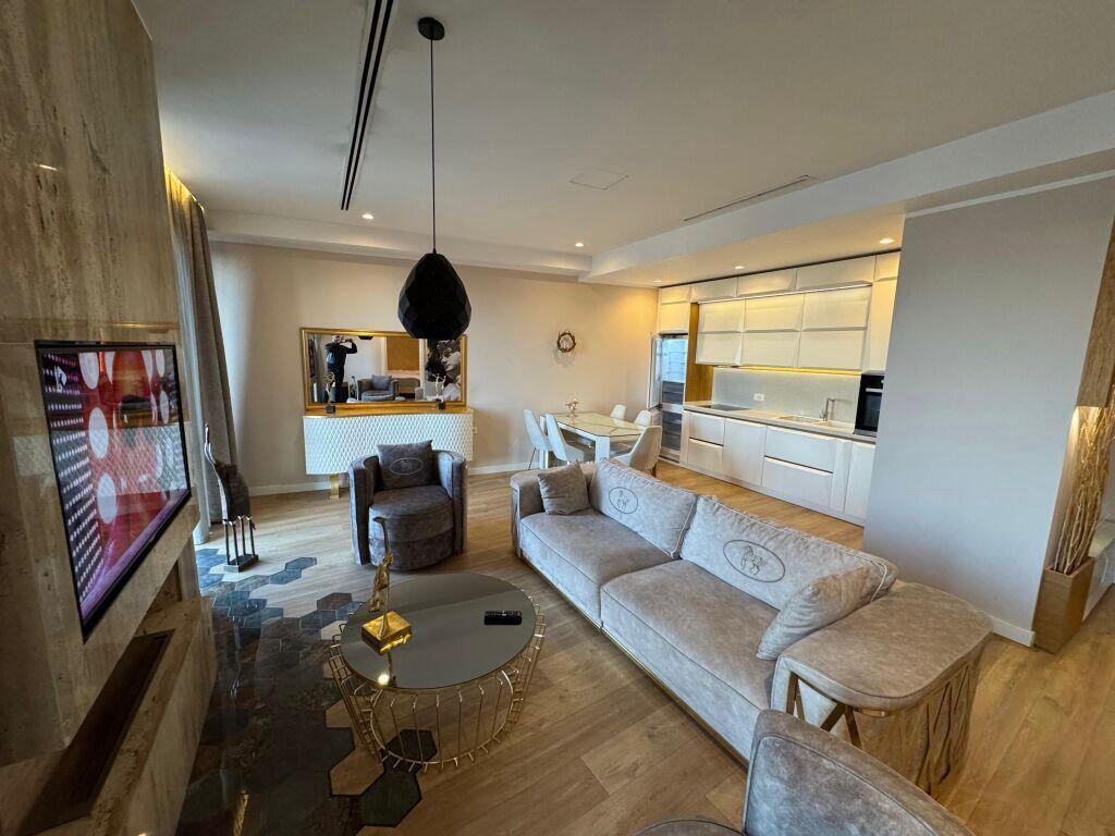🏡 Jepet me Qira Apartament Luksoz 1+1 – Park Gate