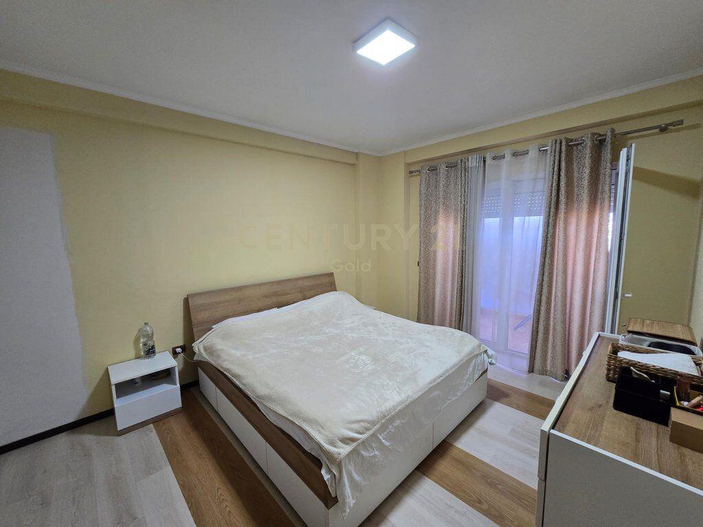 APARTAMENT 2+1+2 PER SHITJE TE BIG MARKET (KODRA E DIELLIT)!
