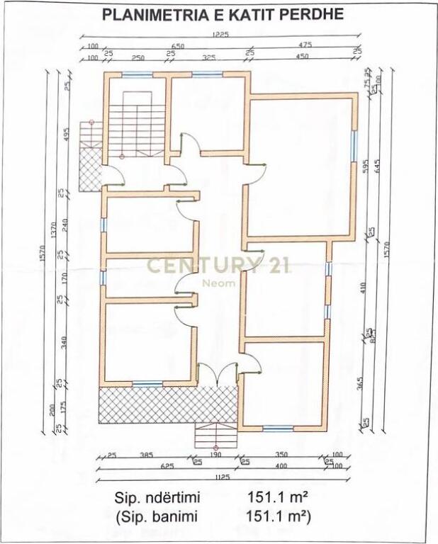 VILLA FOR SALE - 526m² AT THE SPORTS FIELD, LAPRAKË