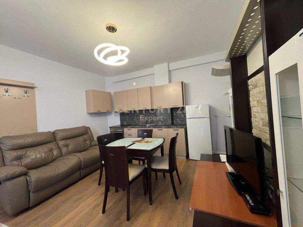 VENDIAMO APPARTAMENTO 1+1 IN VIA DALIP TOPI, FRESK !!