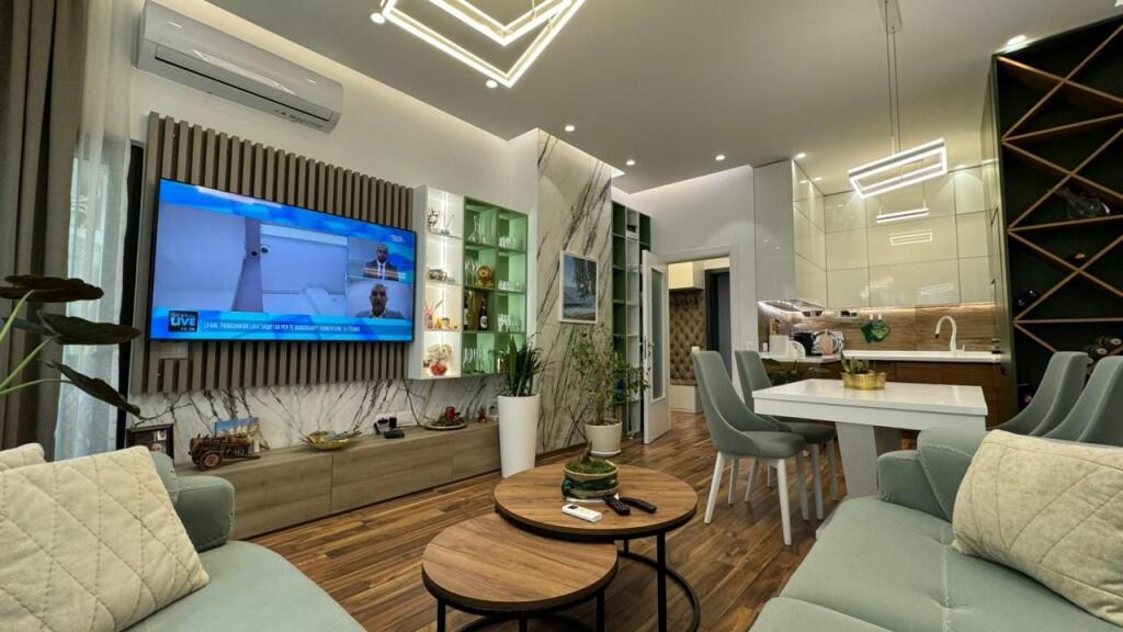 Apartment 1+1 for rent at Square 21!
