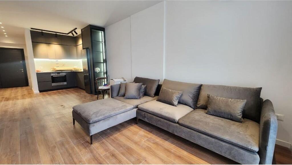 APARTMENT 1+1 FOR RENT, DRY LAKE