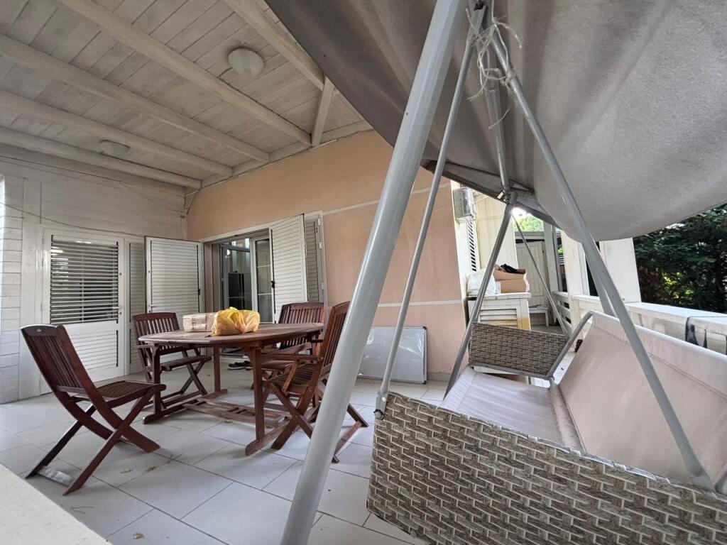 Villa for Sale – Lura, Lalzi Bay