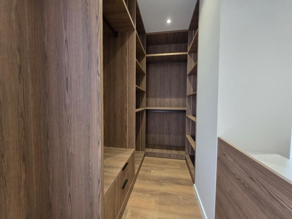 🏡 Apartament Luksoz 2+1 me Qira – Golden Tower, Rruga Mine Peza.