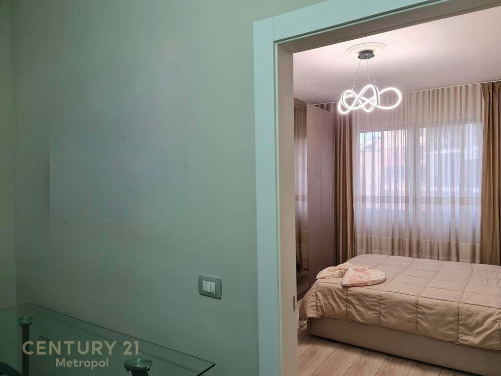 Jepet me qera apartament 1+1 rruga e kosovareve!!